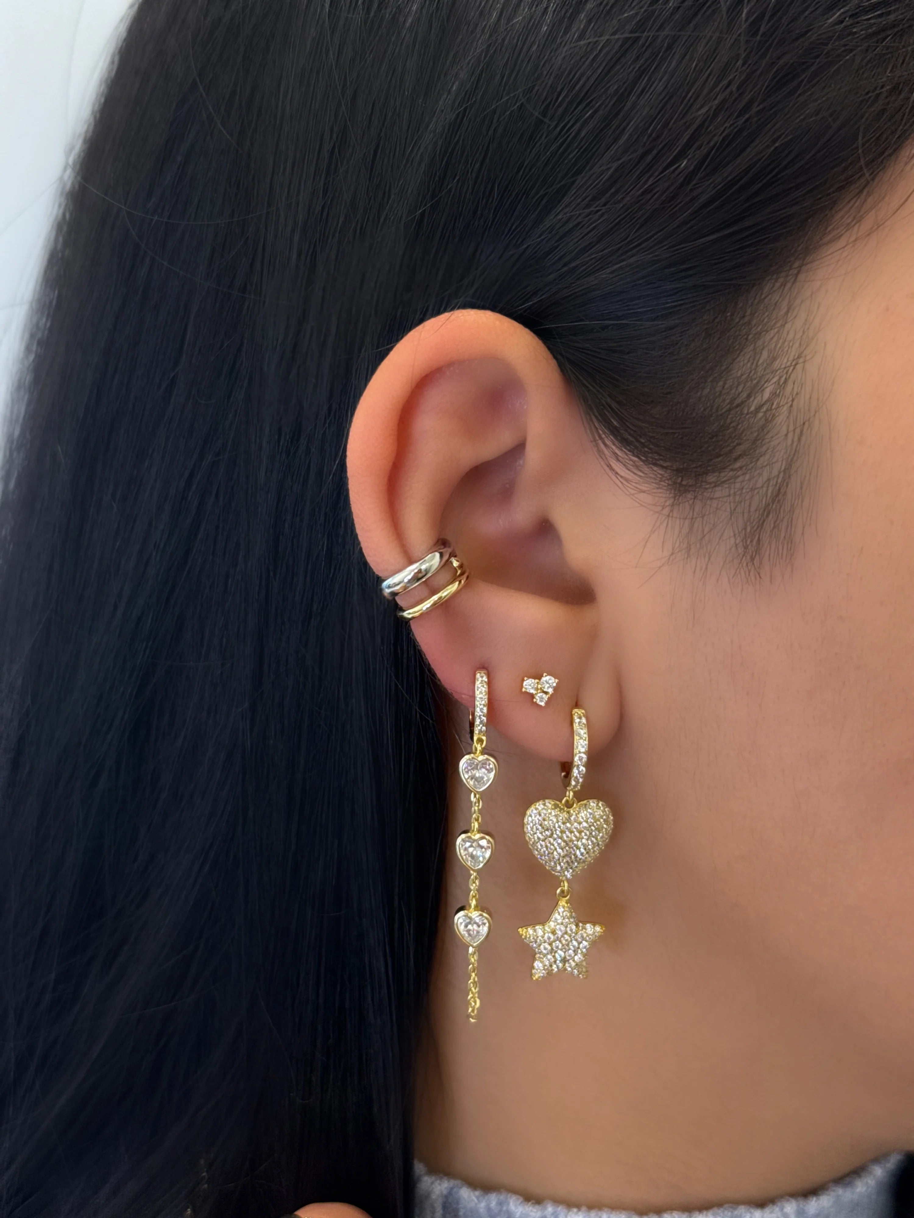 Sparkle Heart Chain Huggies